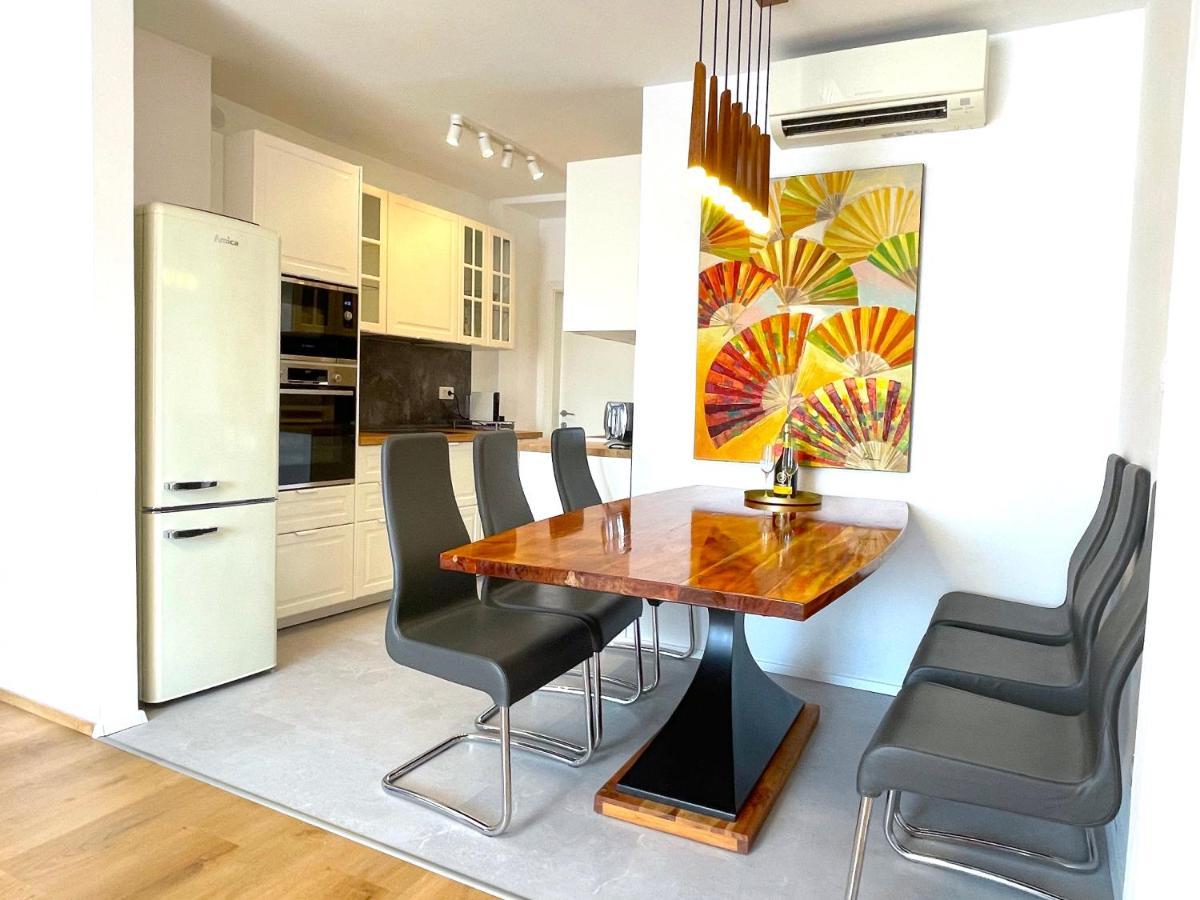 Happy Casa Isola Grande Apartment อิซอลา ภายนอก รูปภาพ